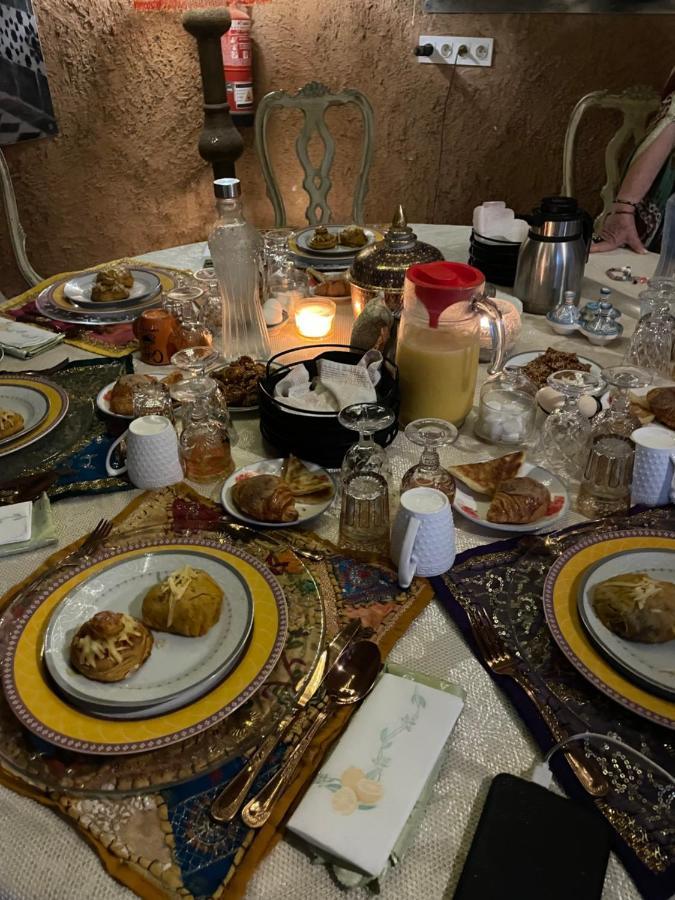 Dar Tawarta Guest House Dakhla Buitenkant foto